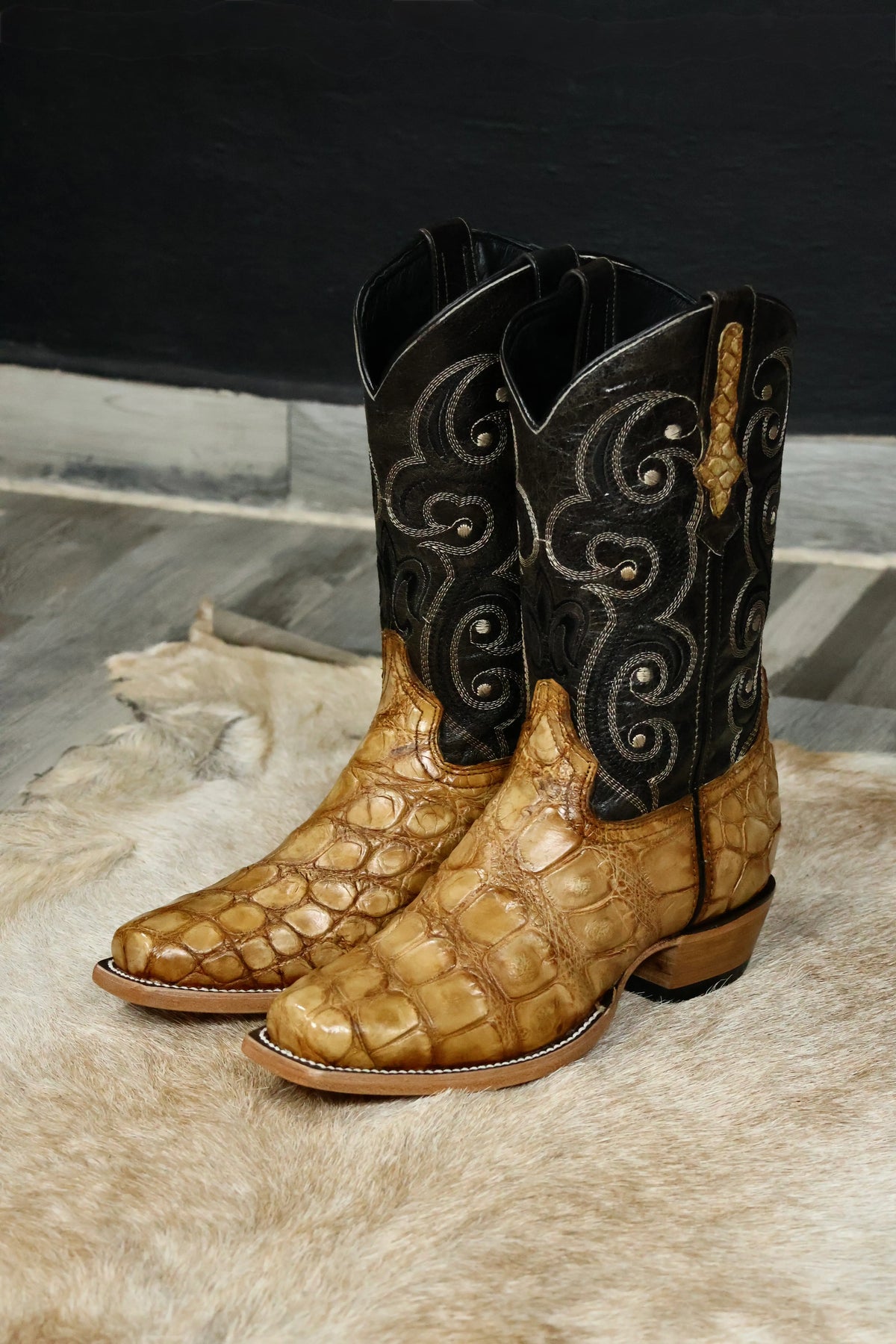 Cowboy Nevada Cocodrilo Alligator Beige