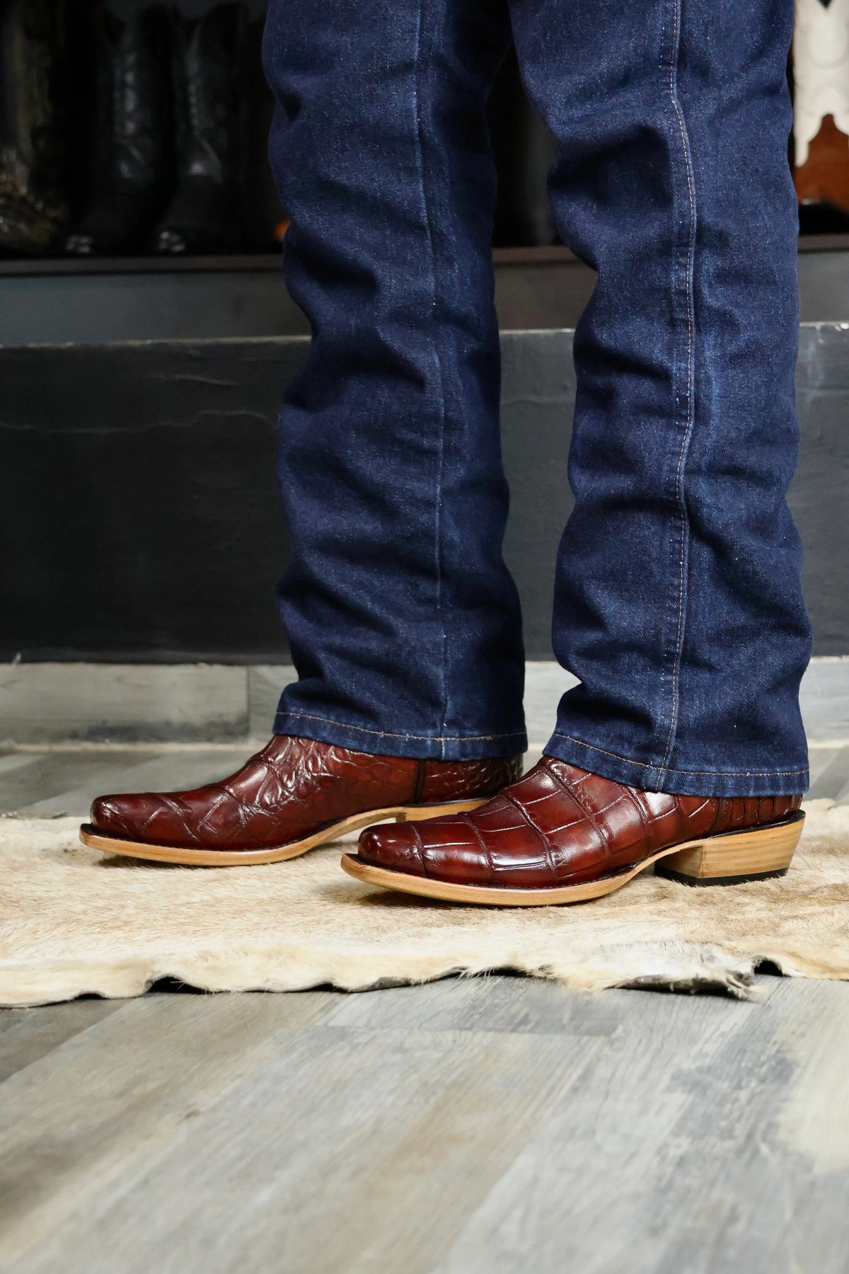 Cowboy Nevada Cocodrilo Alligator Vino