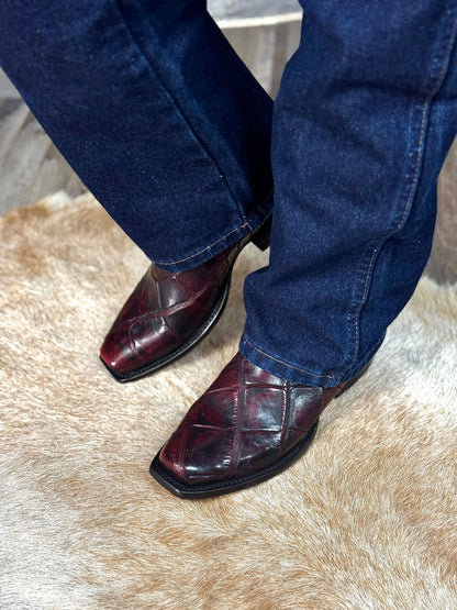 Cowboy Nevada Cocodrilo Alligator Black Cherry