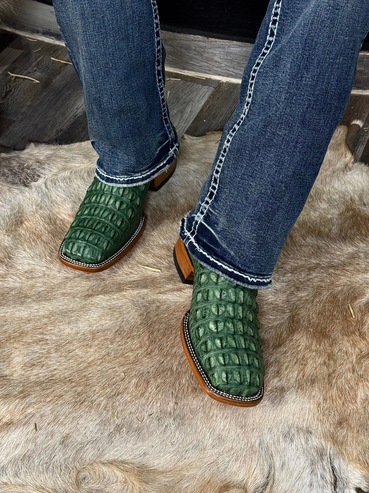 Cowboy Bulldog Lomo Cocodrilo Alligator Verde