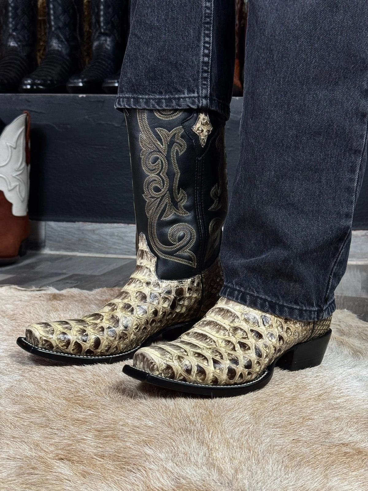 Cowboy Nevada Pitón Natural