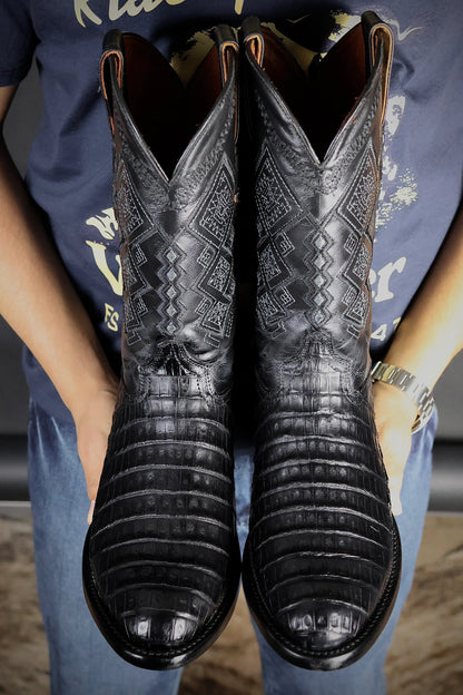 Cowboy Oval Cocodrilo Negro